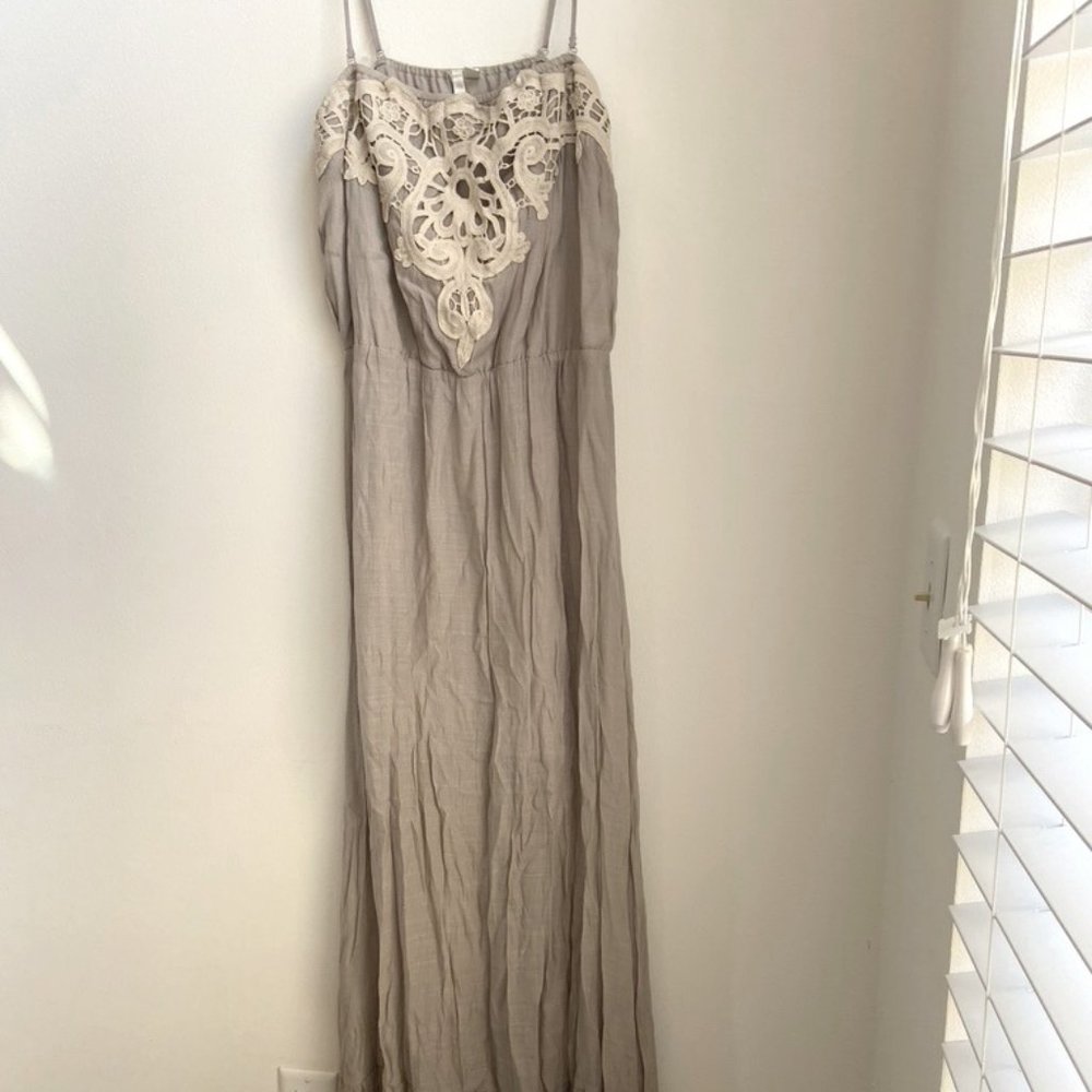 NEW! Lauren Conrad Maxi dress